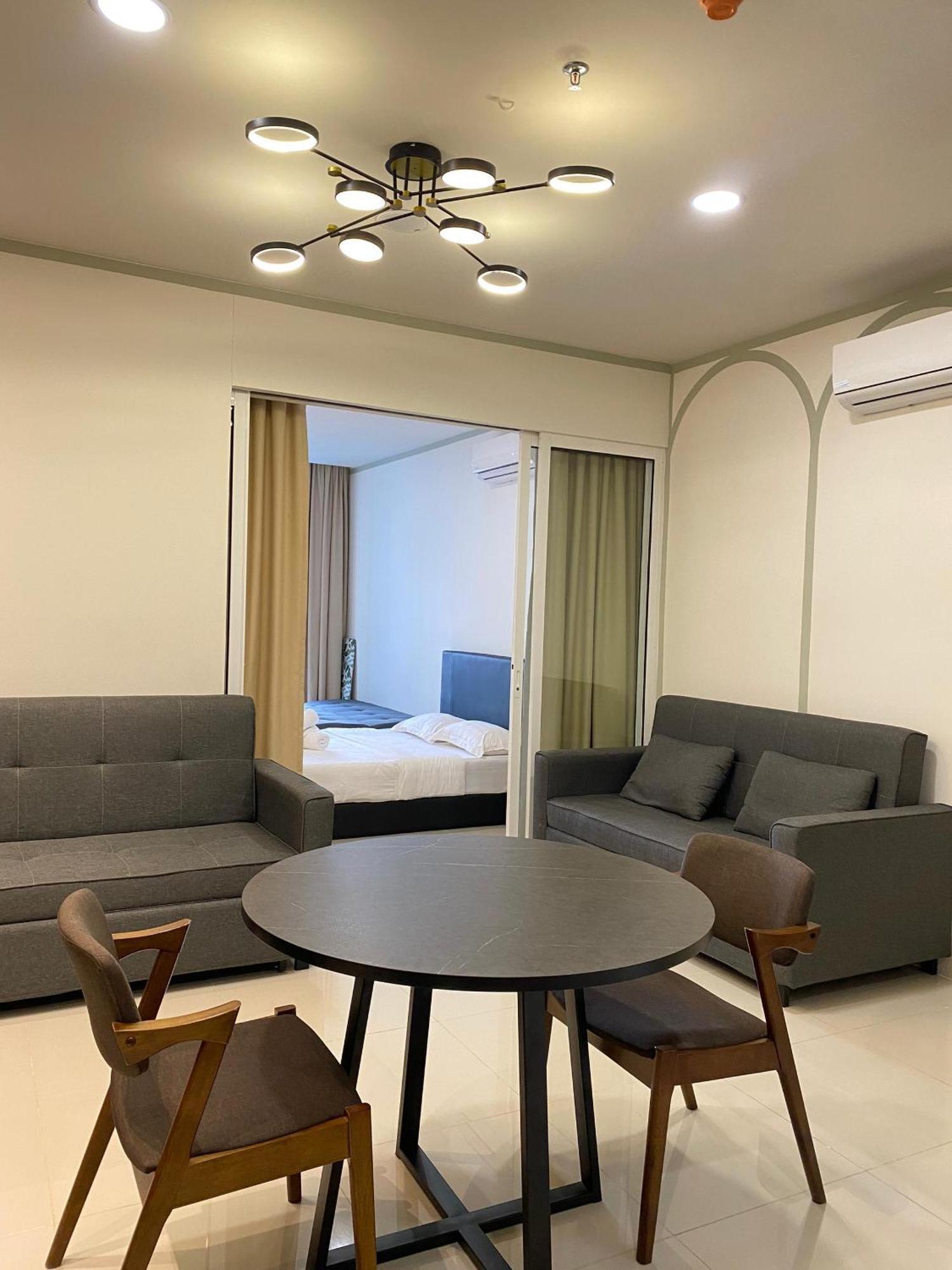 Aparthotel Hs Shore Pasar Besar Dan Kk Plaza Kota Kinabalu